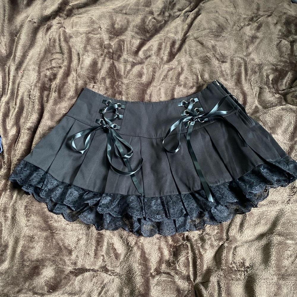 Black mini skirt